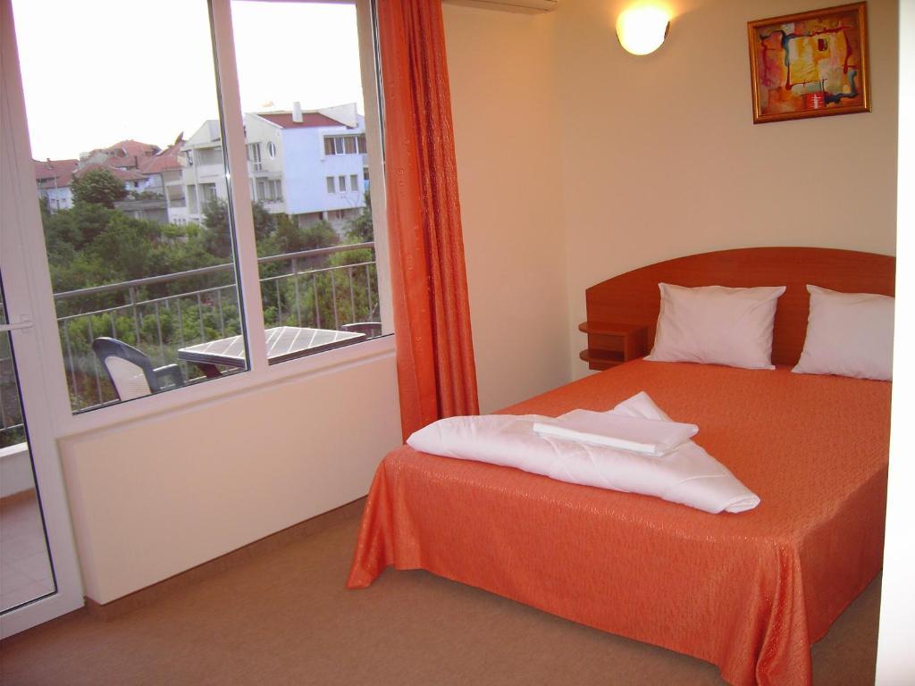 Family Hotel Deja Vu Ravda Phòng bức ảnh